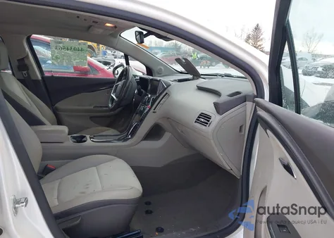 2014 Chevrolet Volt z USA, uszkodzony, nr VIN 1G1RD6E4XEU139135